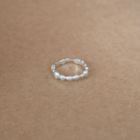 Alikeness Ring without pearls