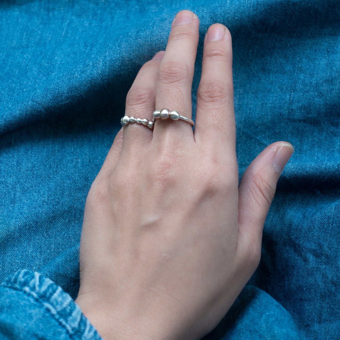 Alikeness Ring with pearls